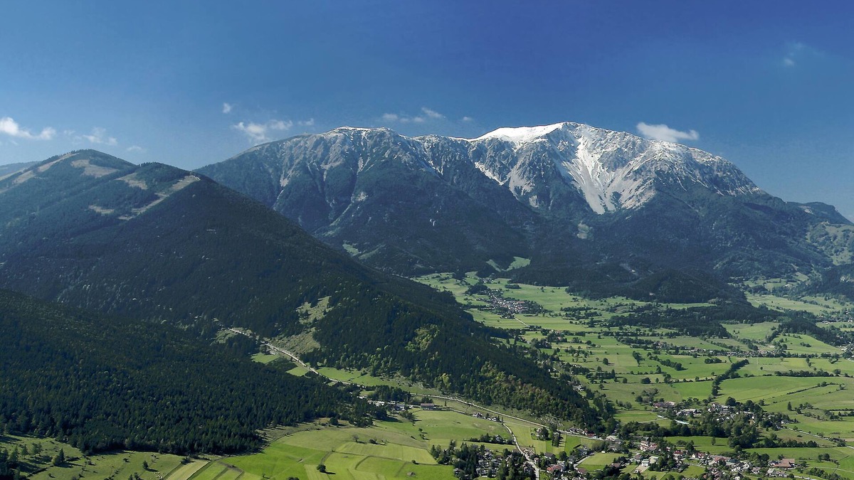 Puchberg Am Schneeberg House | Vacation home "Schneebergdomizil" in Puchberg, high mountains & Vienna