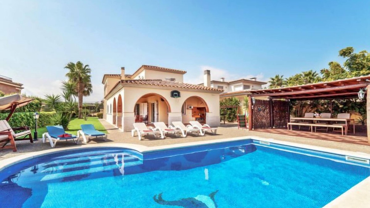 Calonge House | Vacation home Mari by Interhome