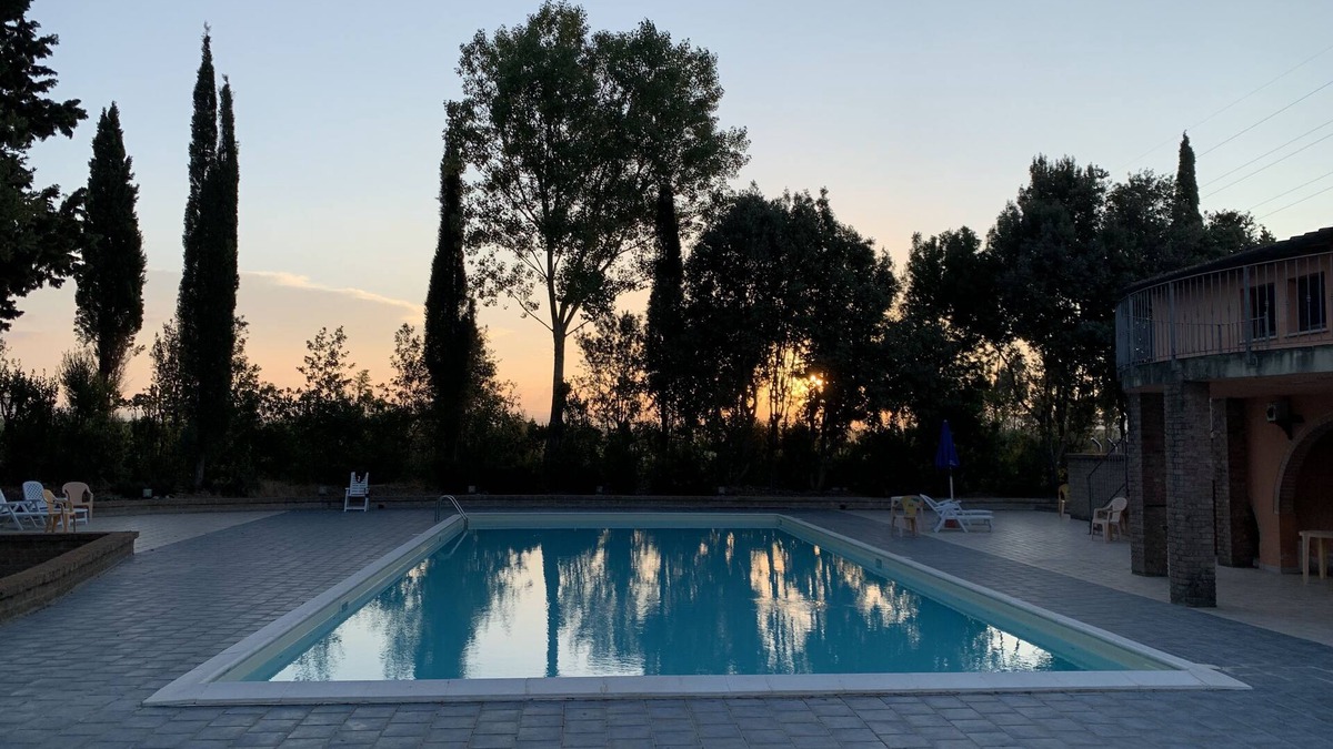 Campiglia Marittima Condo | Vacation house with pool and garden