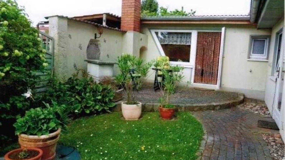 Mirow House | Vacation home 2 - Holiday home 1 and vacation home 2 (23016)