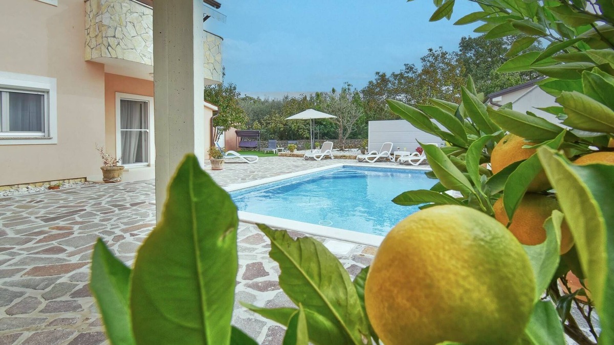 Kaldanija House | Vacation home Amna - 8 persons, Private pool, 4 bedrooms, Barbecue