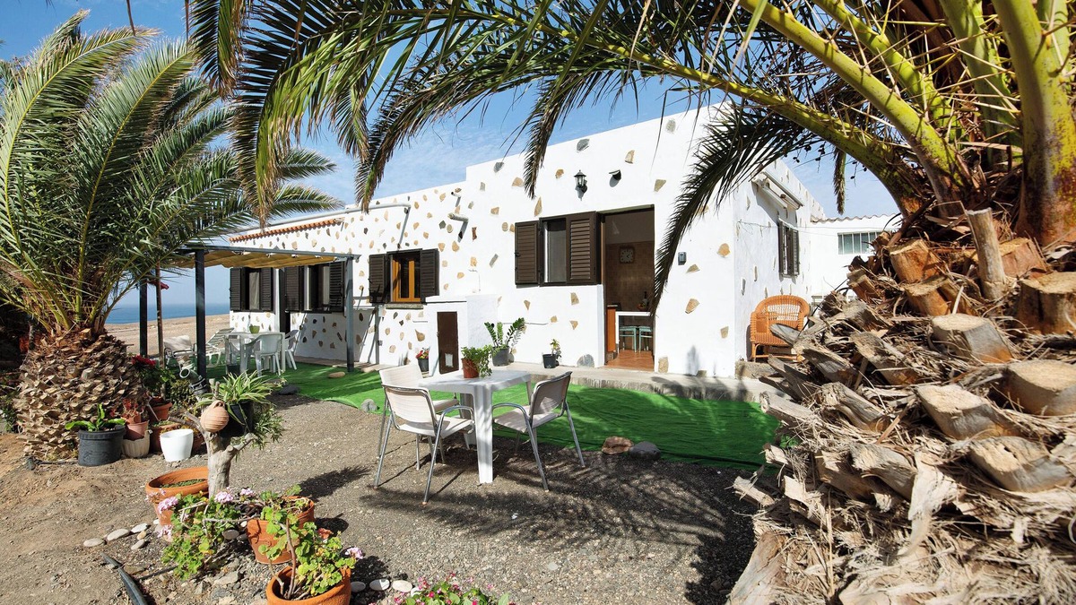 Pajara House | Vacation Home 'Apartamento La Solapa' with Mountain View, Shared Garden and Wi-Fi