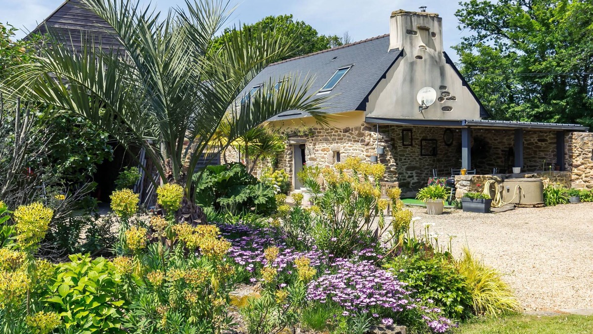 Tregunc House | Vacation home Belon by Interhome