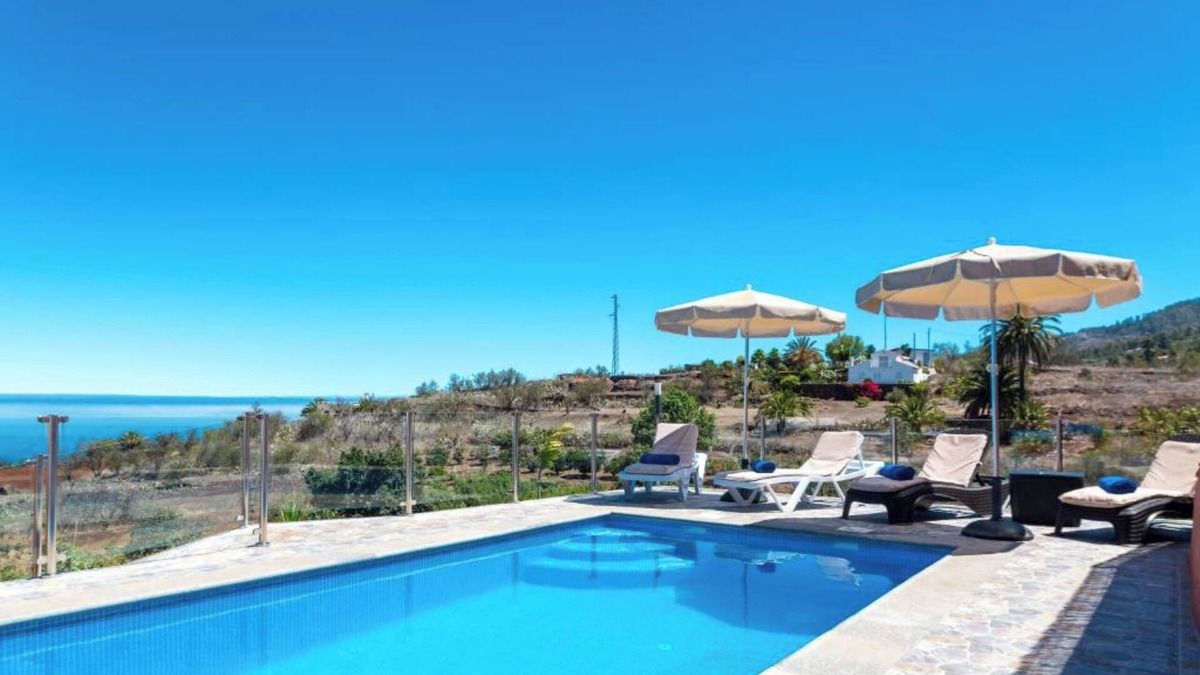 Puntagorda House | Vacation Home "Casa La Viña" with Sea View, Private Pool & Wi-Fi