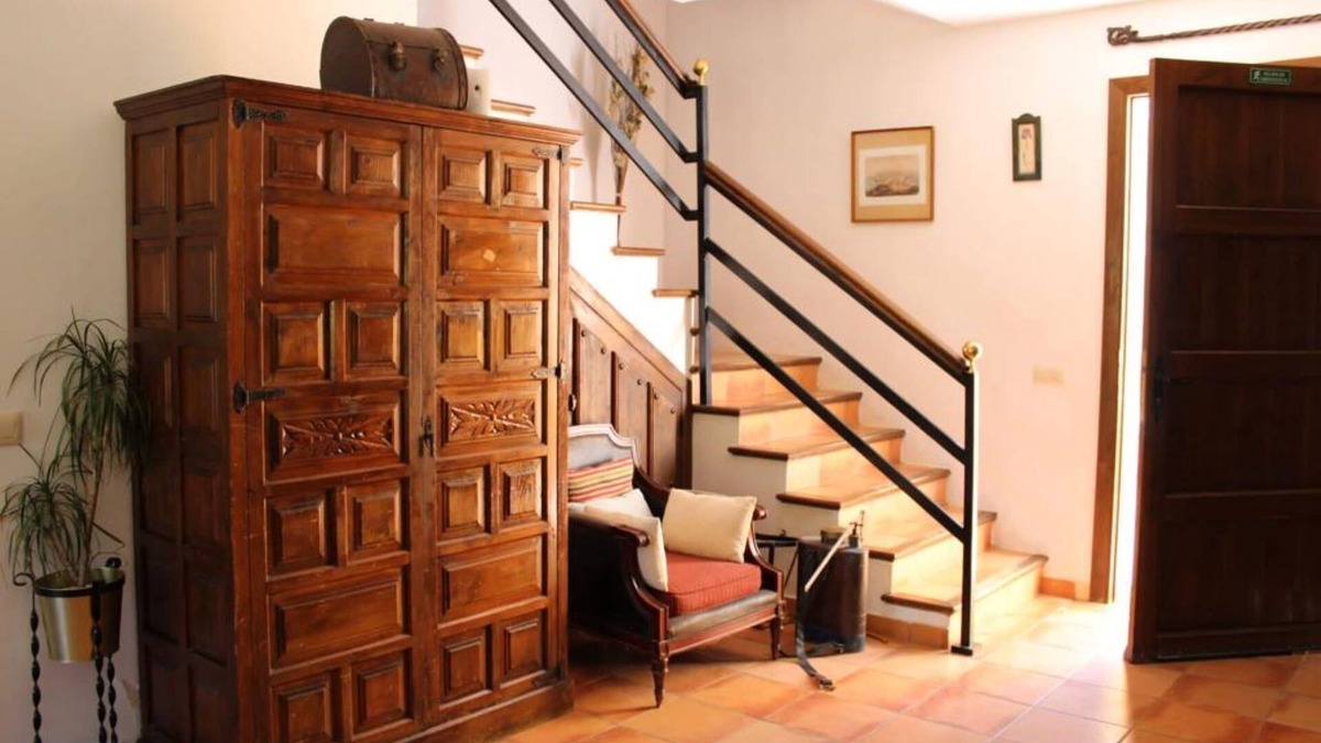 Teba House | Vacation Home "Casa La Camorra" with Mountain View & Shared Pool