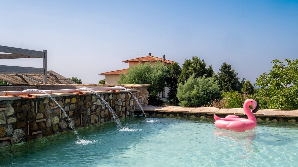 Canino House | Vacation Home "Casale Di Primula Rossa" with Shared Pool, Shared Terrace & Wi-Fi