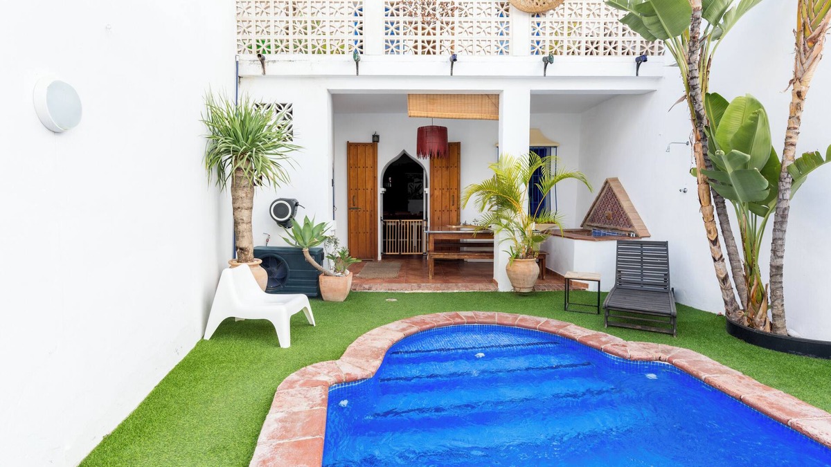 Rio Velez House | Vacation Home 'El Patio Andaluz' with Beautiful Interior, Heated Pool, Wi-Fi & AC