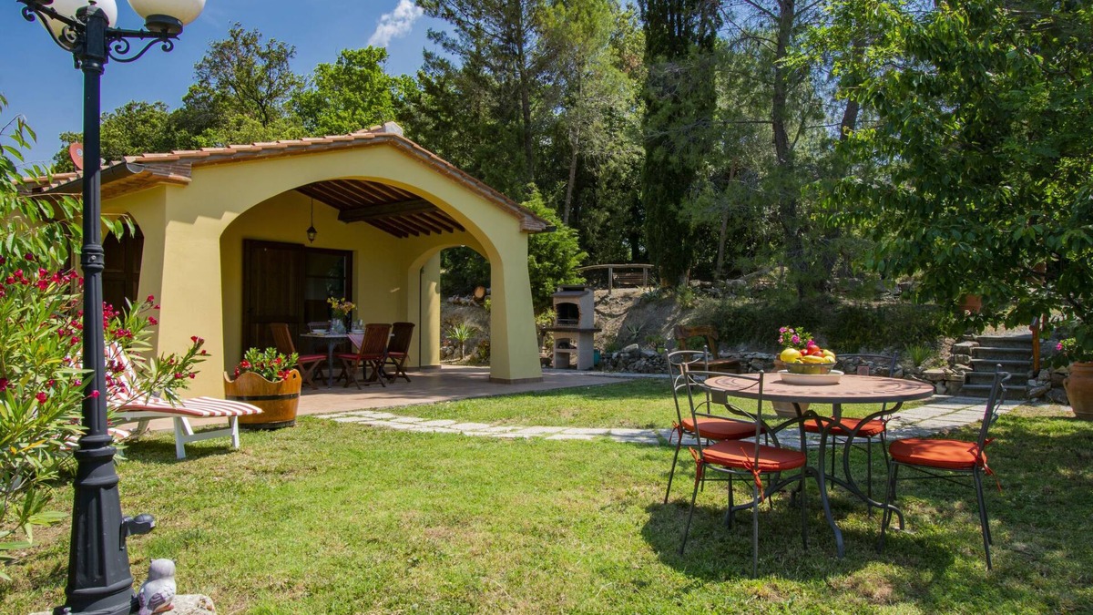 Riparbella House | Vacation home Elisa by Interhome