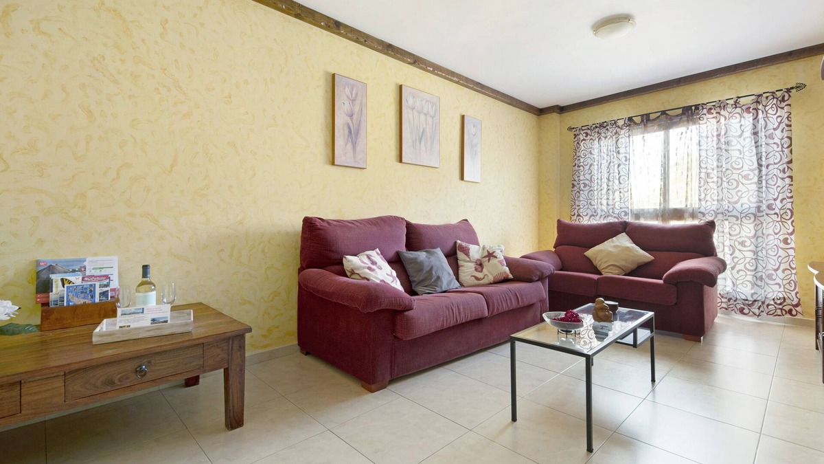 El Guincho House | Vacation Home "Apartamento Vistas de Icod" with Mountain View, Sea View & WiFi