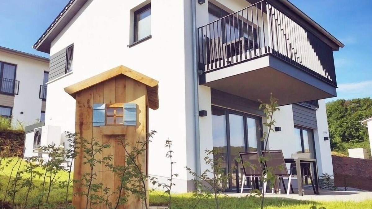 Heringhausen House | Vacation home for 5 guests with 91m² in Diemelsee (153187)