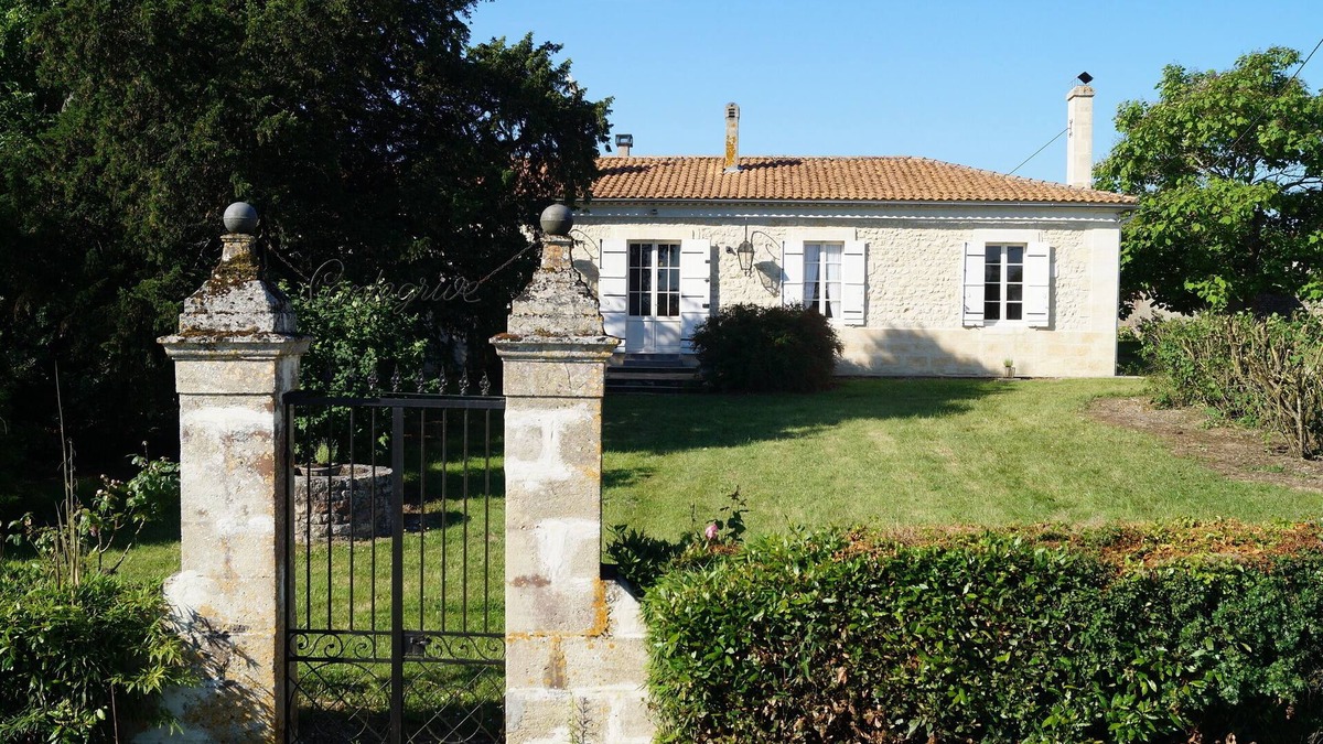 Begadan House | Vacation home for 9 guests with 140m² in Bégadan (125645)