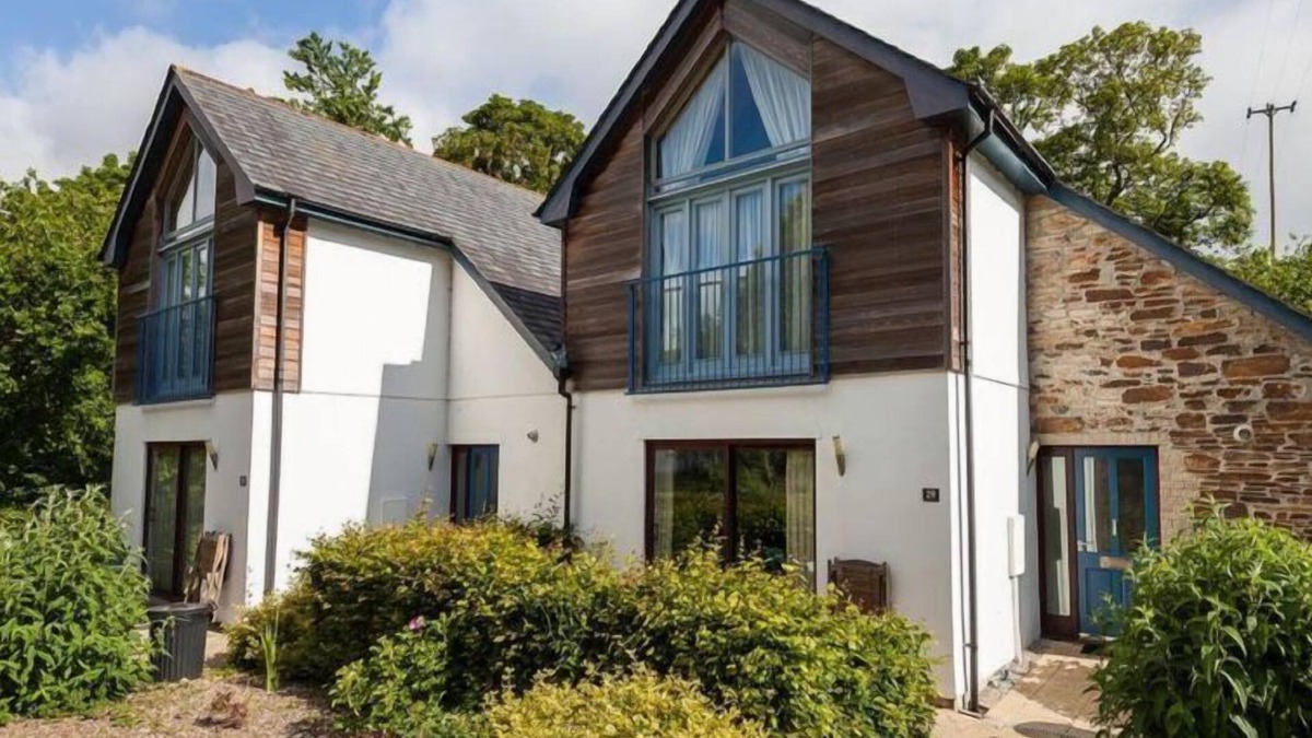 Carnon Downs House | Vacation home Haven by Interhome
