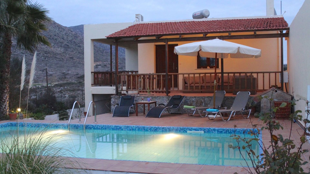 Stavros Villa | Vacation Home in Chania,private Pool beachfront , it is consisted of 2 houses.