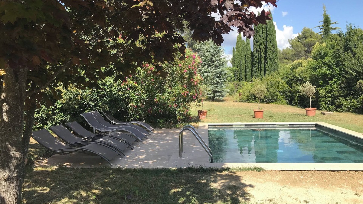 Lauris House | Vacation home in Luberon in the heart of Provence WIFI Free Fiber