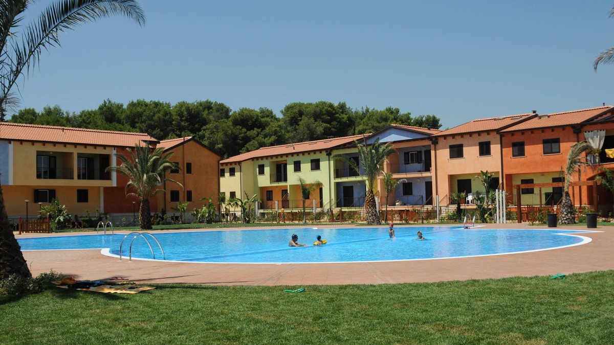 Policoro Apartment | Vacation home in the village blue shore 500 m from the sea with beautiful swimming pool