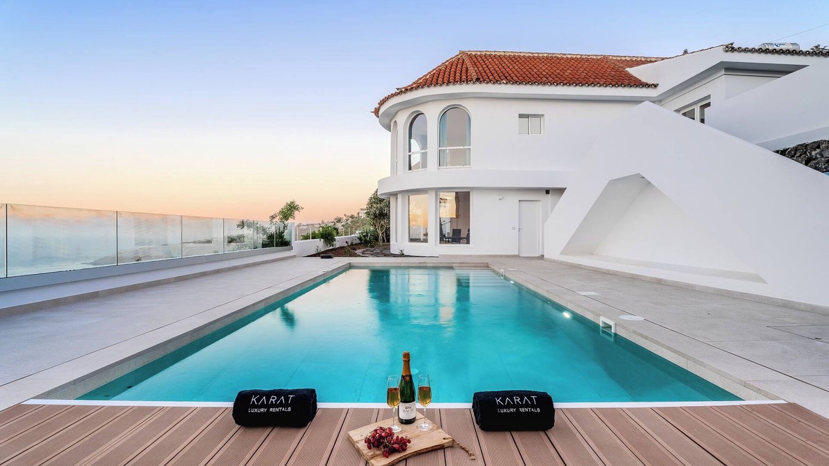 Sauzal House | Vacation Home 'Karat Sound Of The Sea' with Sea View, Wi-Fi and Air Conditioning