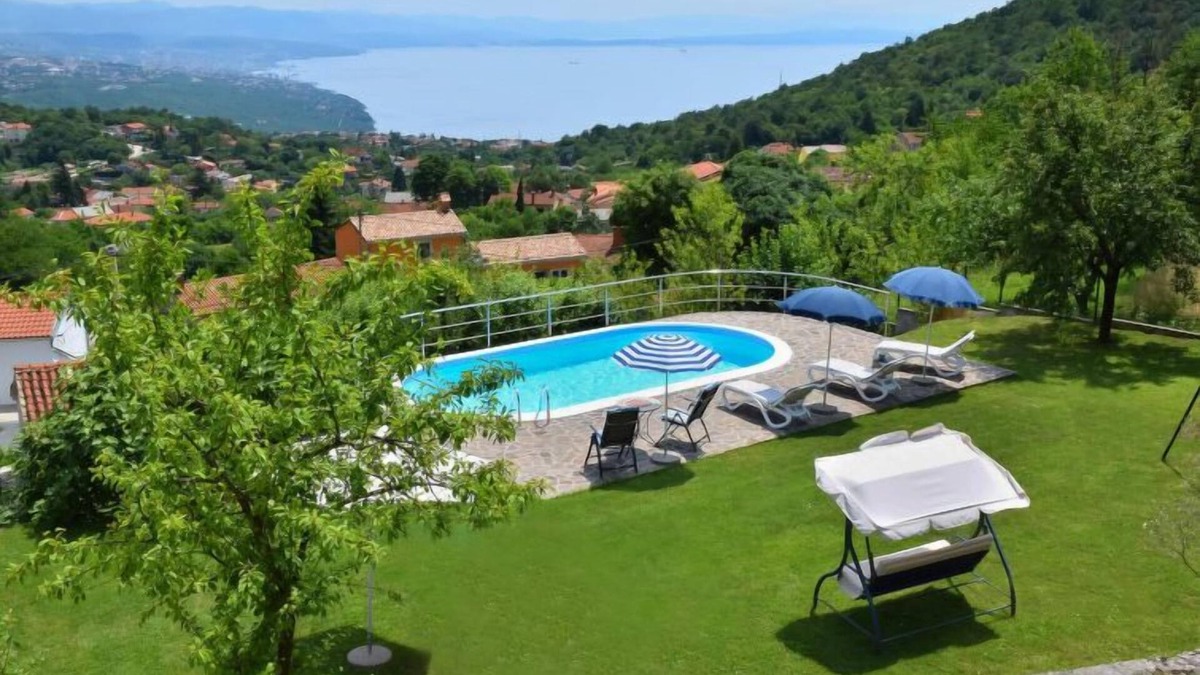 Rukavac House | Vacation home Lea by Interhome