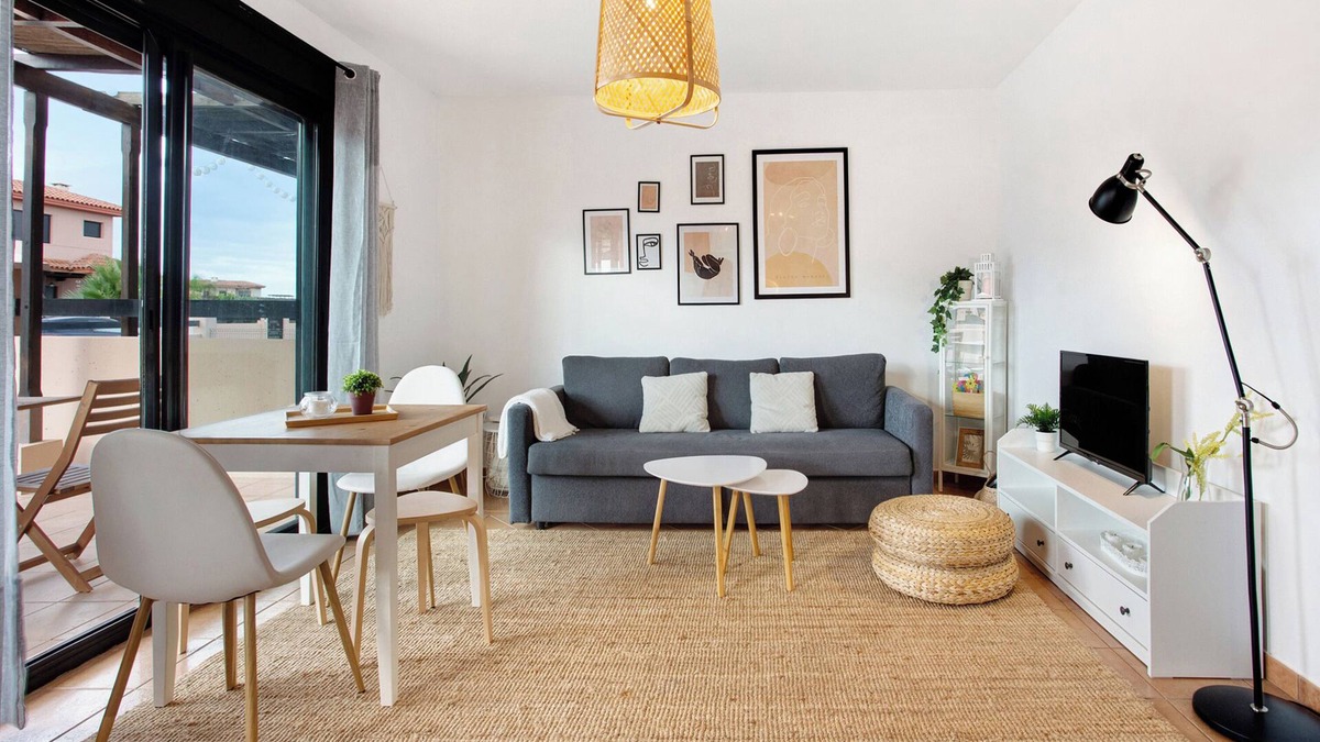 Lajares House | Vacation Home "La Casita De Majanicho" with Shared Pool, 2 Private Terraces & Wi-Fi