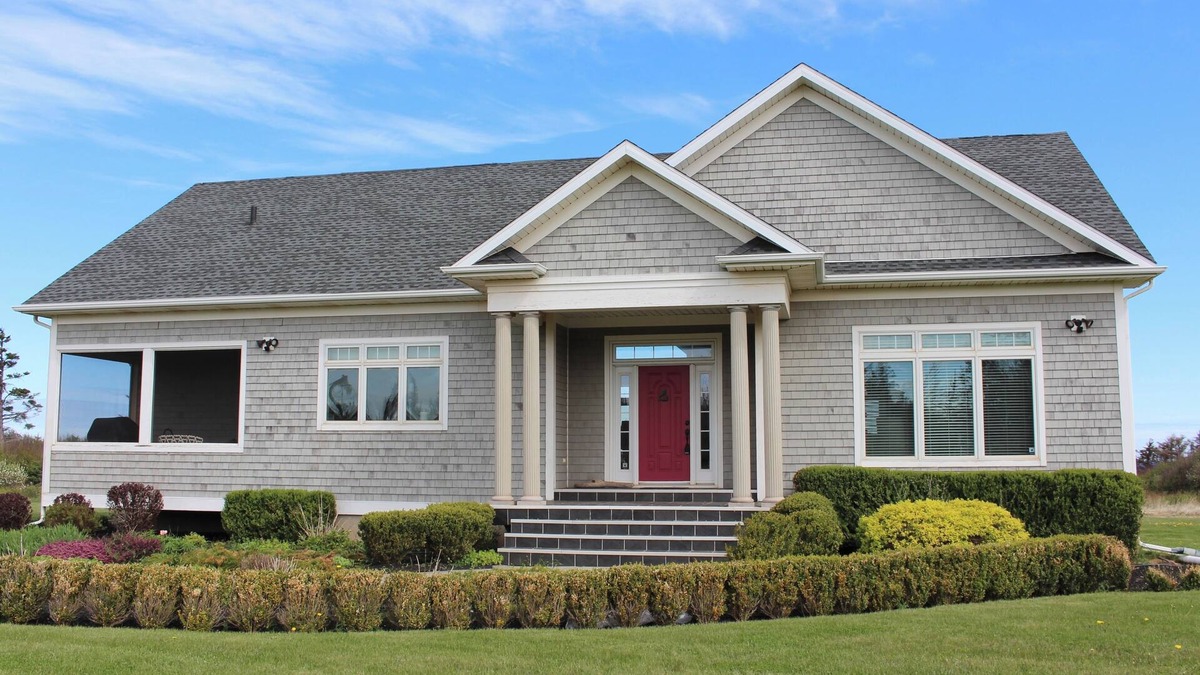 French Village House | Vacation Home Located Steps from North Shore Beach, 10 Minutes Away From Golf