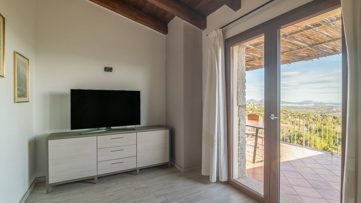 Aratena House | Vacation Home "Residenza Del Golfo" with Sea View, Private Terraces & Wi-Fi