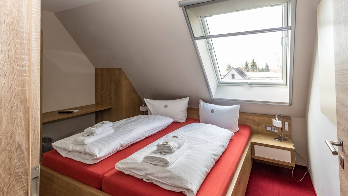 Burg Apartment | Vacation home superior, 3 bedrooms, living room/kitchenette, shower/WC - Kauperhof