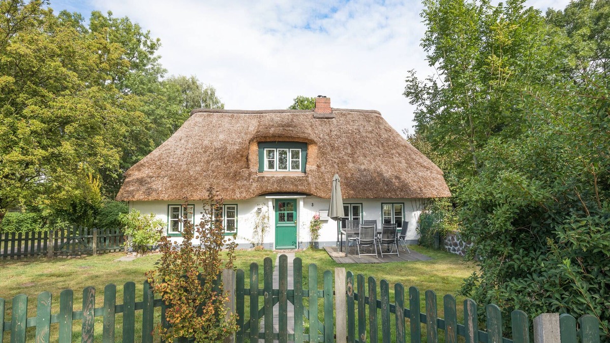 Ostenfeld House | Vacation home under thatch in Ostenfeld for up to 6 people