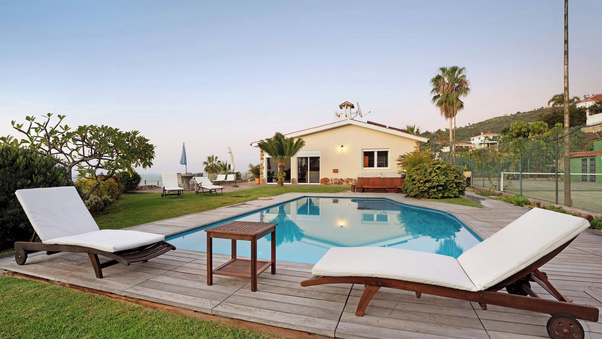 Sauzal Villa | Vacation Home "Villa Irina" with Sea View, Pool & Wi-Fi