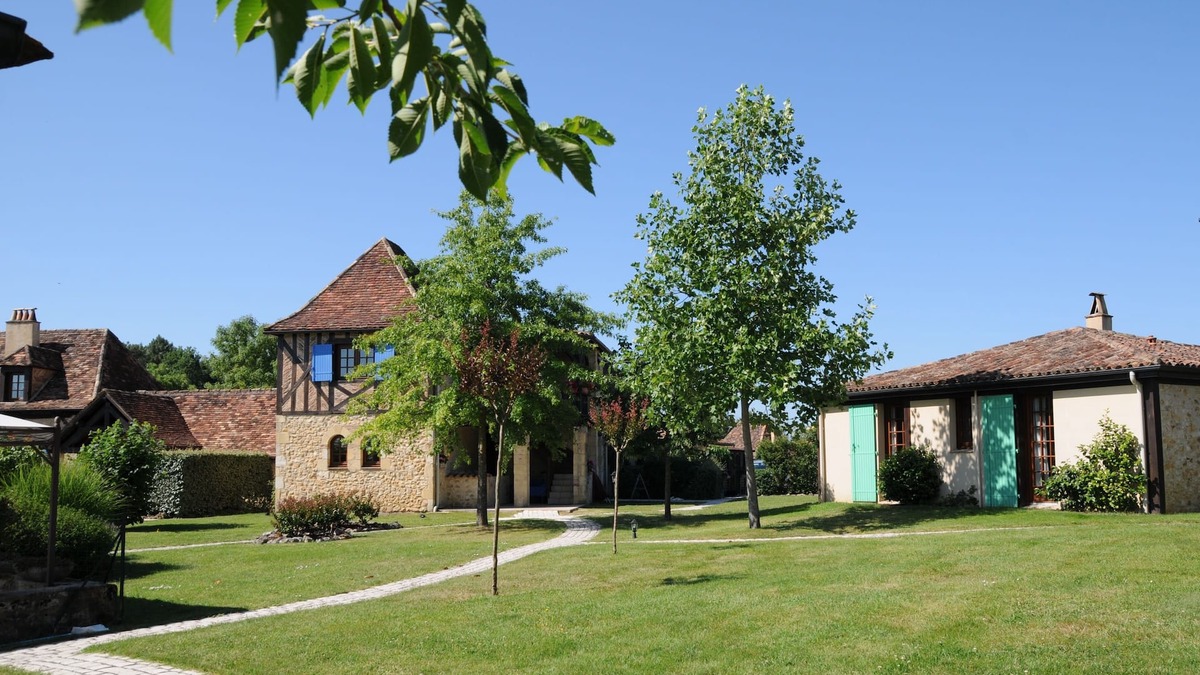 Bosset House | Vacation homes with whirlpool - Vacation in the Dordogne