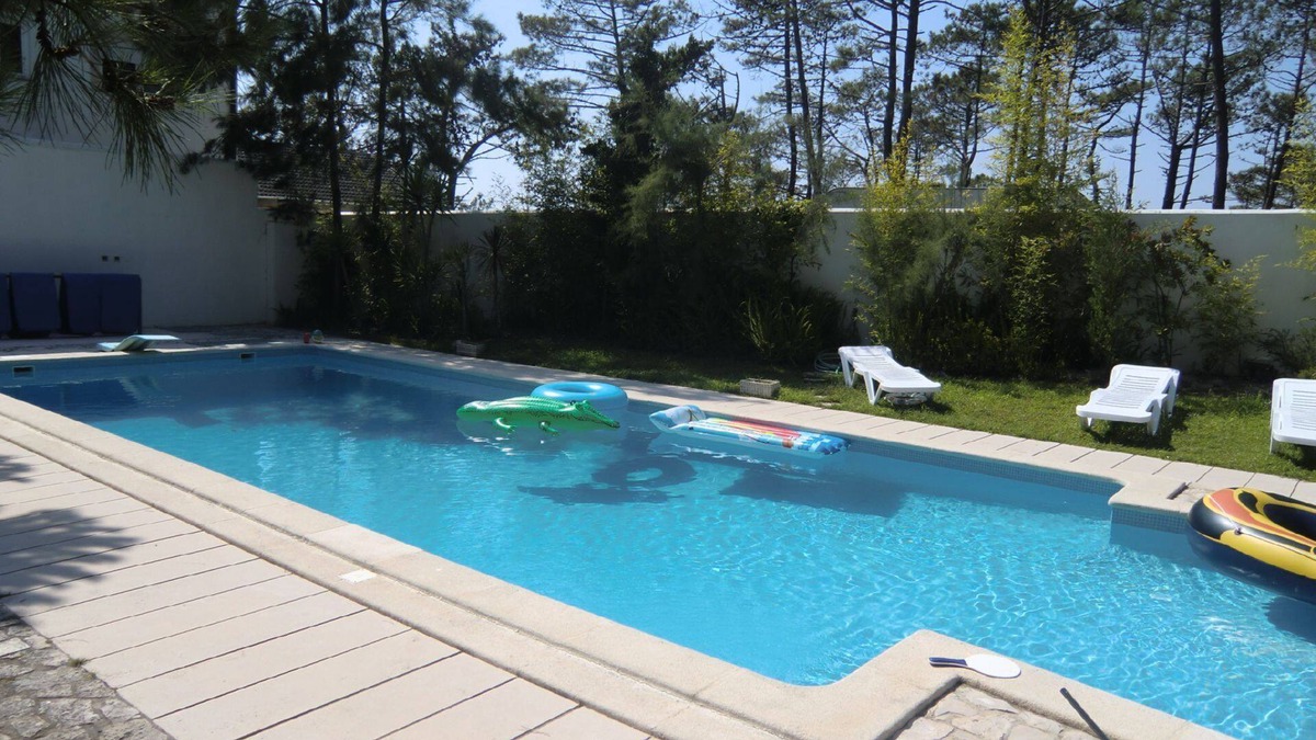 Leiria Villa | Vacation House and Beach