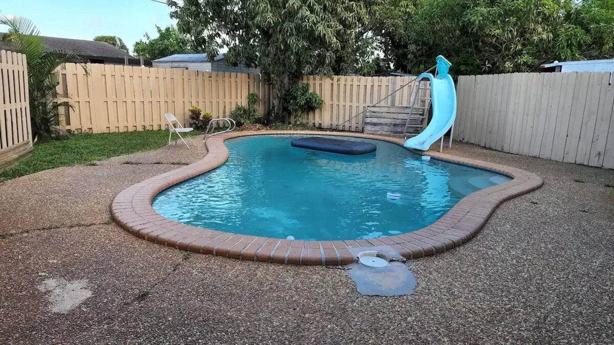 Lauderhill House | Vacation House for The Whole Family!