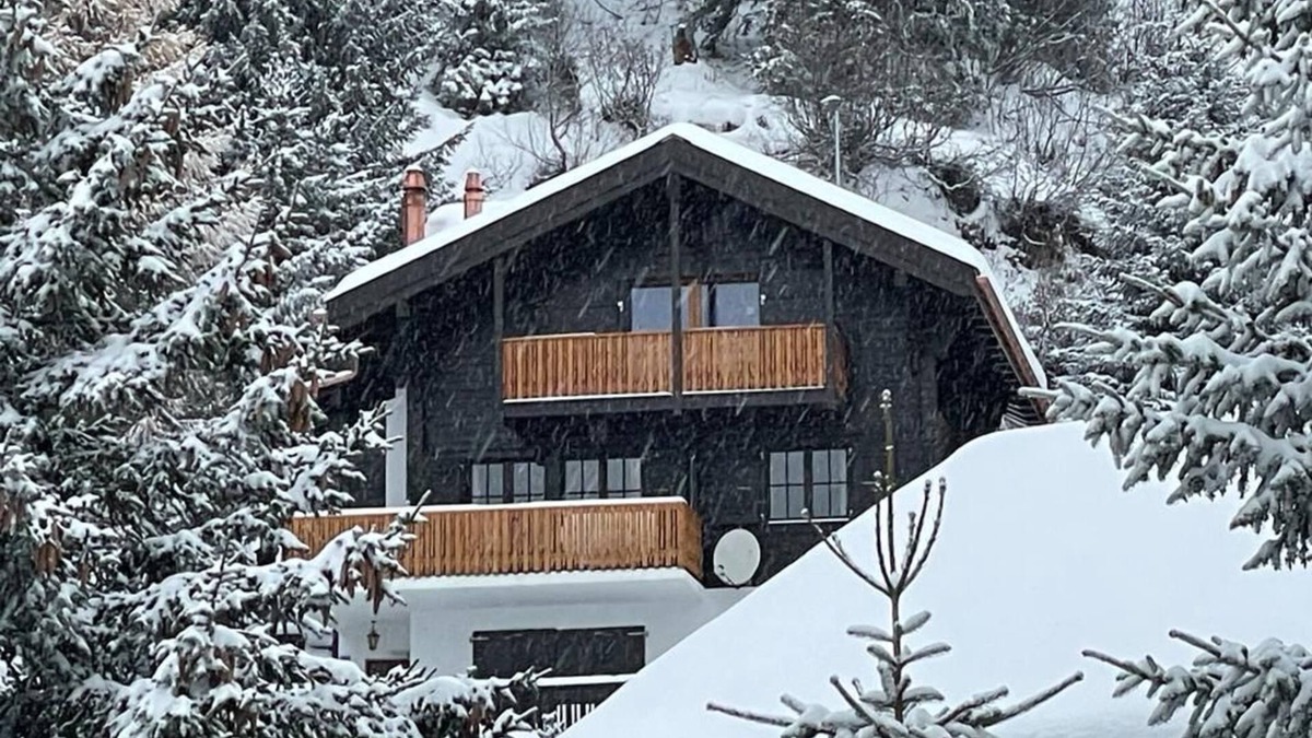 Bettmeralp Apartment | Vacation in the Aletsch Arena – An Unforgettable Experience at the Aletsch Glaci