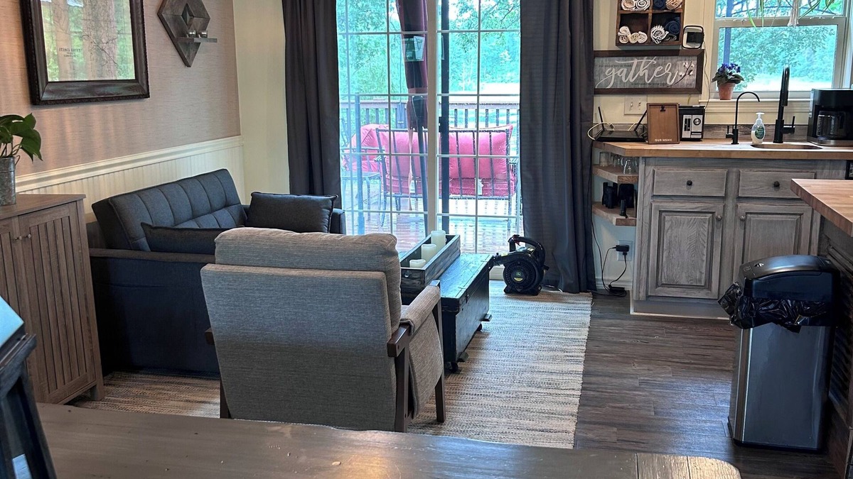 Cohasset House | Vacation rental and Wedding Venue