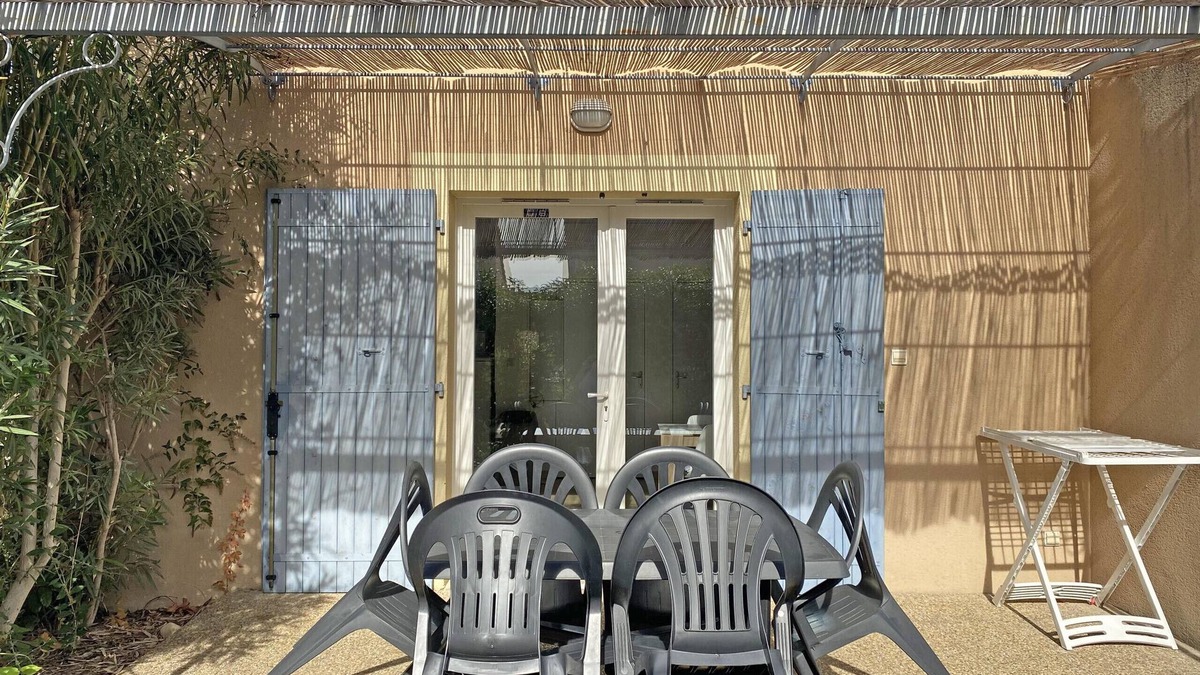 Mouries Condo | Vacation rental house with pool MOURIES LS1-362