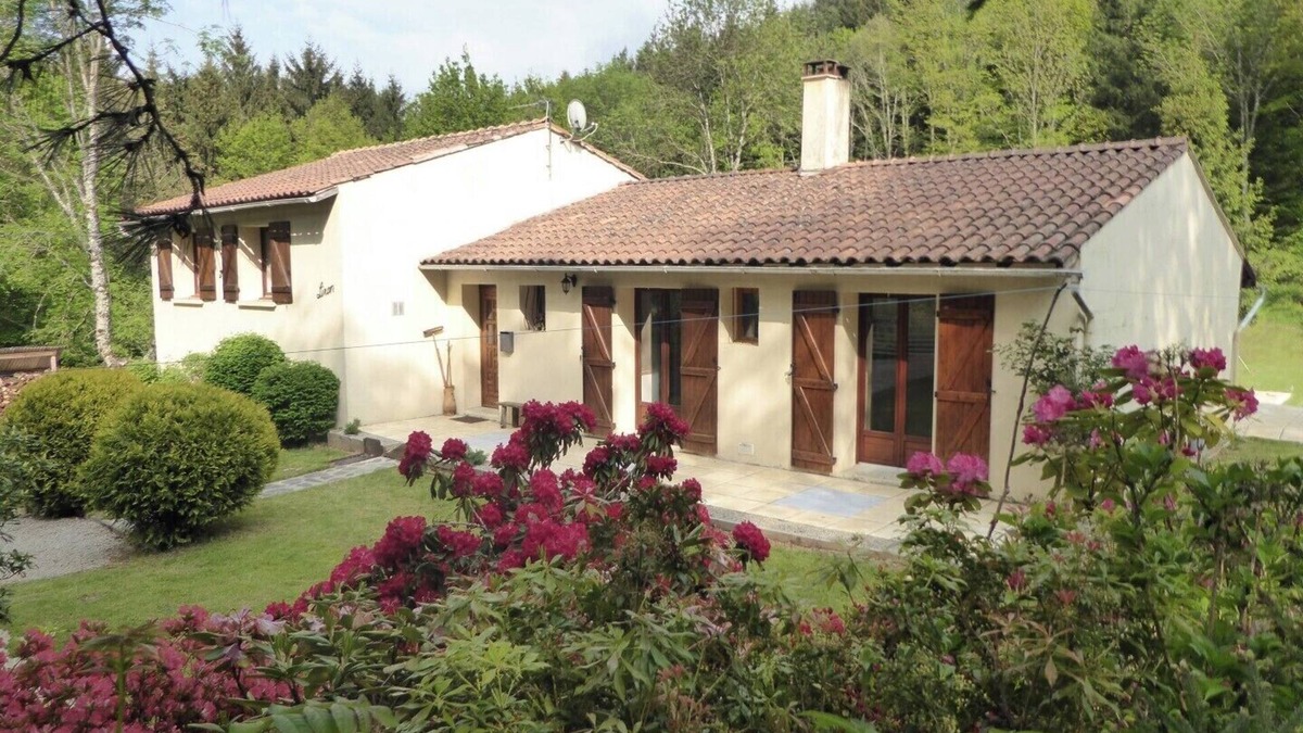 Montferrier Villa | Vacation rentals villa France Pyrenees swimming pool