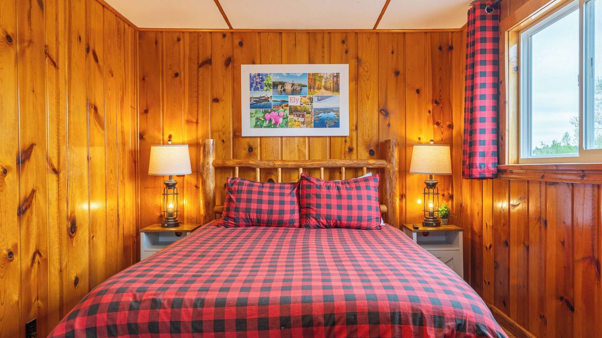 Ely Cottage | Vacation UniquEly cottage #1