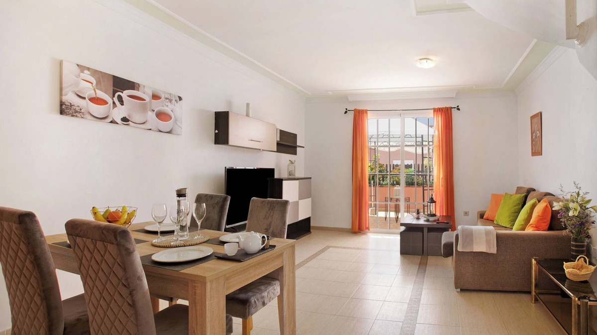 San Isidro Villa | Vacation Villa 'Lomada' with Private Terrace, Balcony and Wi-Fi