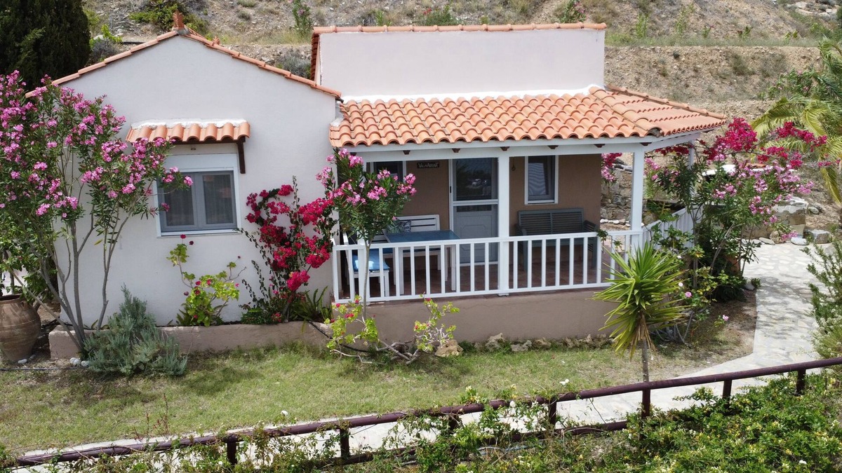 Mochlos House | Vaia Villa Asteria Spacious group of houses & apartments,