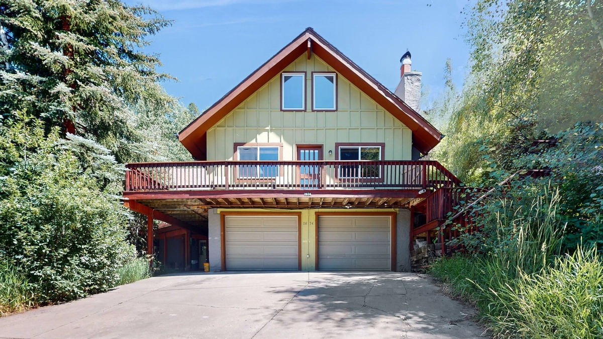 Intermountain Condo | Vail Mountain Condo w/Hot Tub - 10 Minutes to Vail Ski Resort