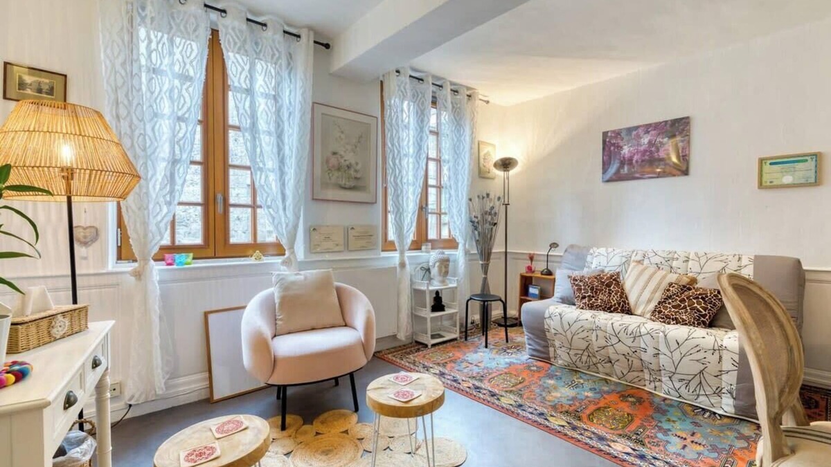 Rouen City Centre Apartment | Valère, nid d'amour pour 2 proche Cathédrale