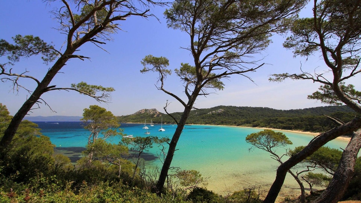 Carqueiranne Bed & Breakfast | Val D'azur Chambres D'hôtes de Charme