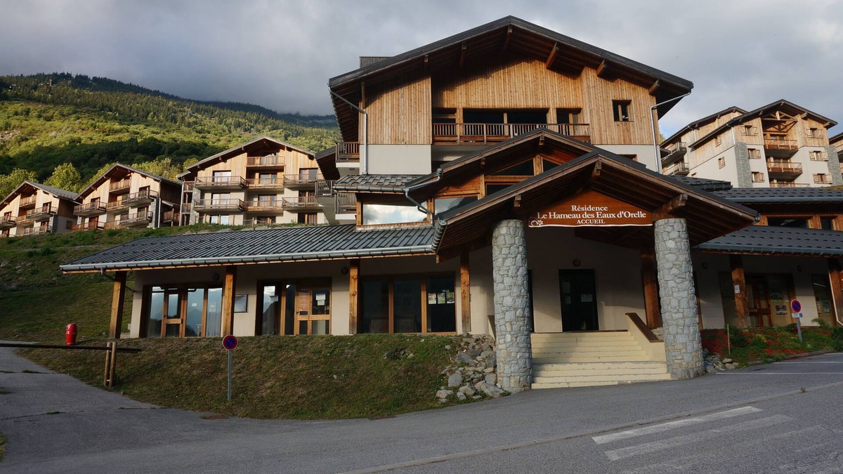 Orelle Apartment | Val Thorens, Maurienne, 3 valleys, Spa, Pool .