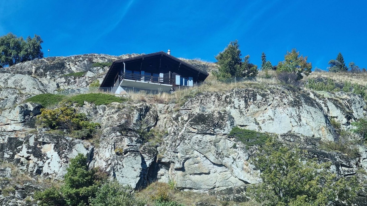 Gampel-Bratsch Ski Chalet | Valais, chalet 1500m south facing, nature, peace, panoramic view, comfort, sport