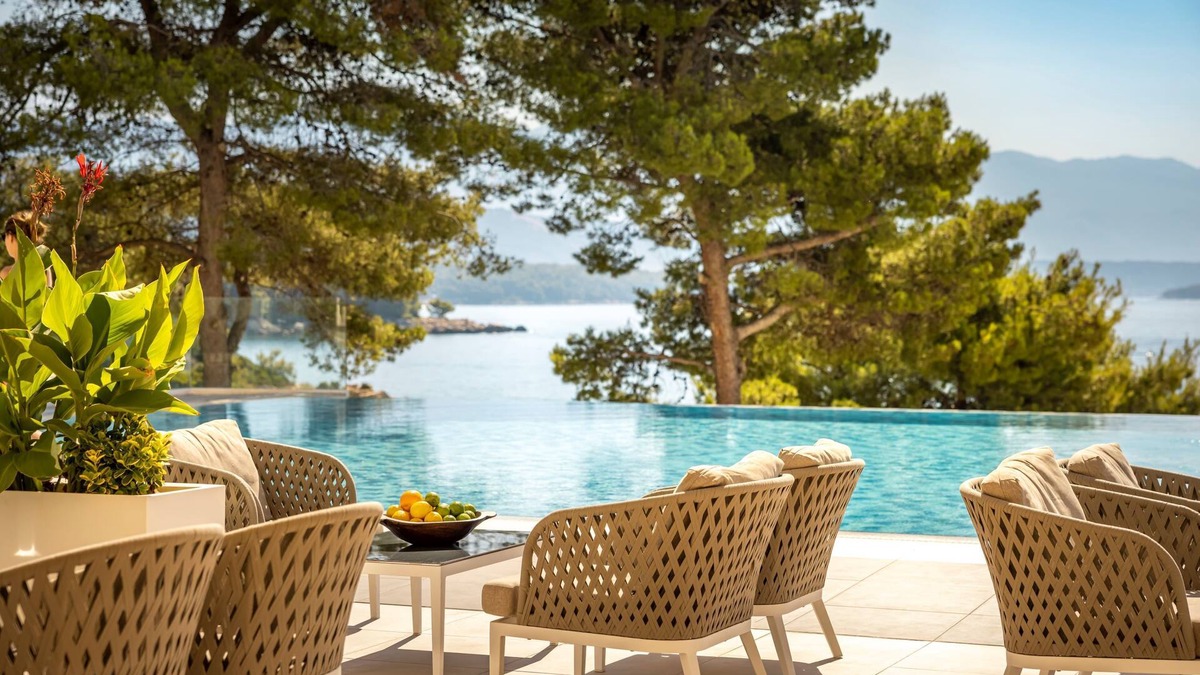 Suha Punta Hotel | Valamar Carolina Hotel & Villas