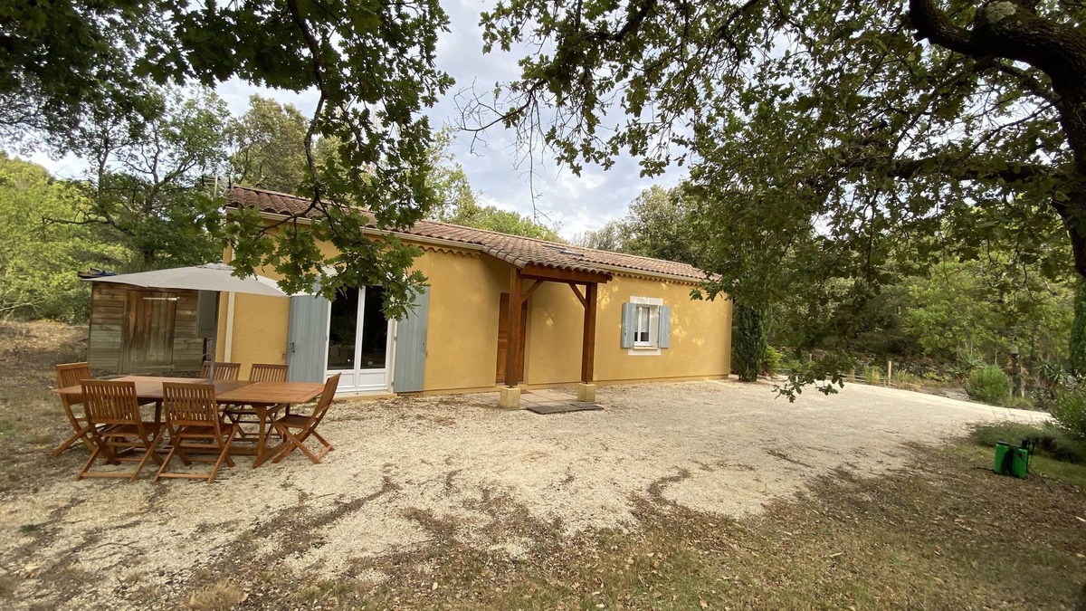Valaurie Villa | Valaurie , Villa 80m2, 4 Chambres. Jardin .piscine