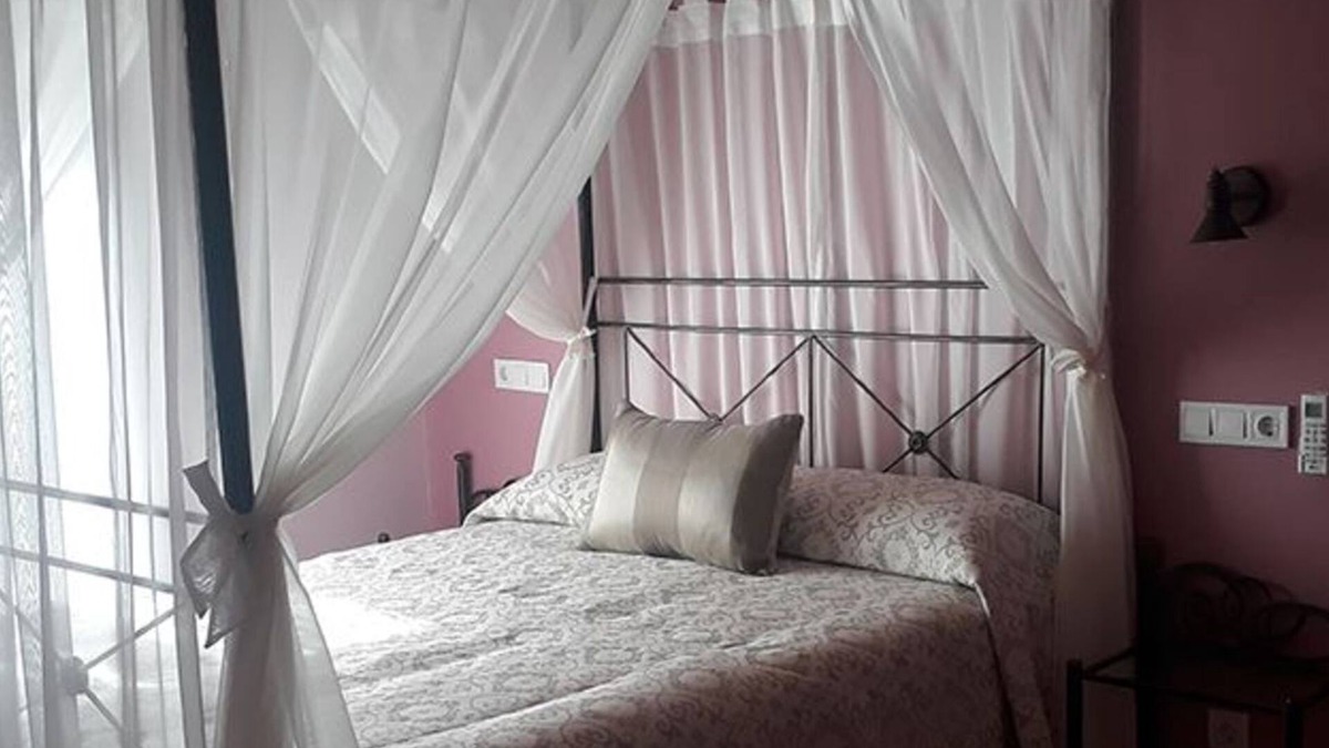 Fresno de Cantespino Cottage | Valdelagua country house