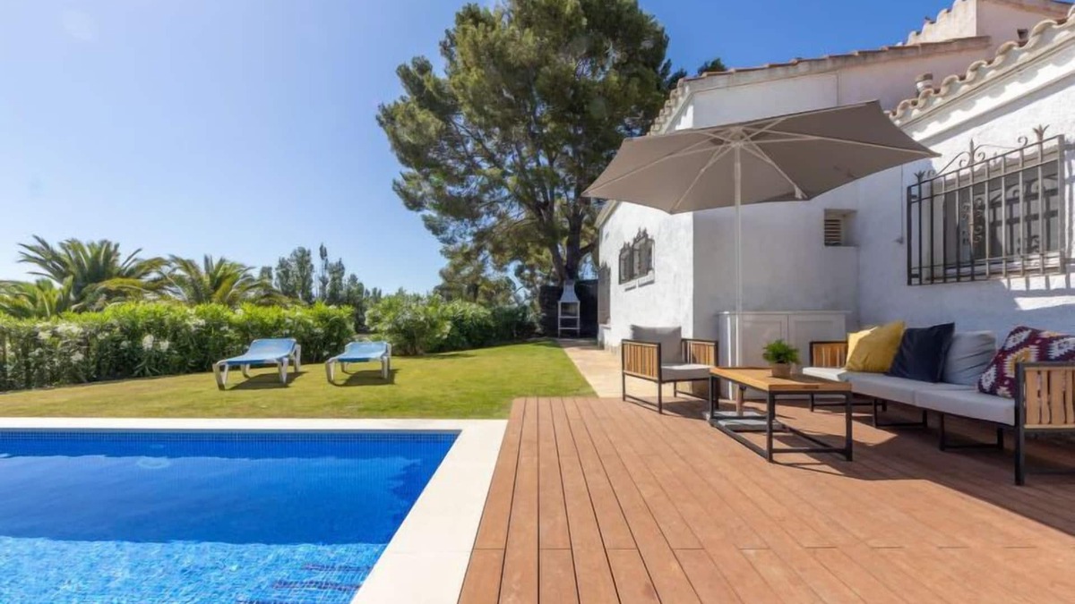 Cambrils House | Valencia by Interhome