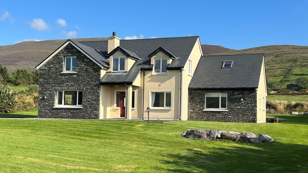 Bothar Bui House | Valentia View Holiday Home