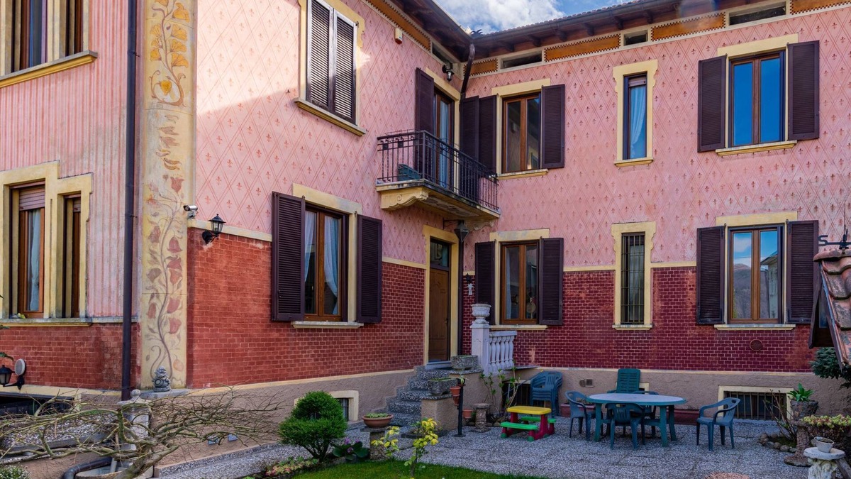 Porto Ceresio House | Valentina by Interhome