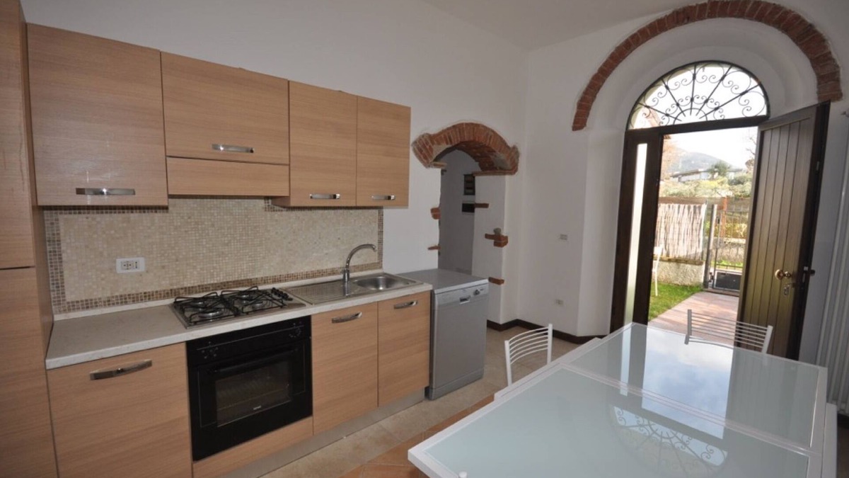 Querceta Apartment | Valentina house, apartment, ideal couple or family