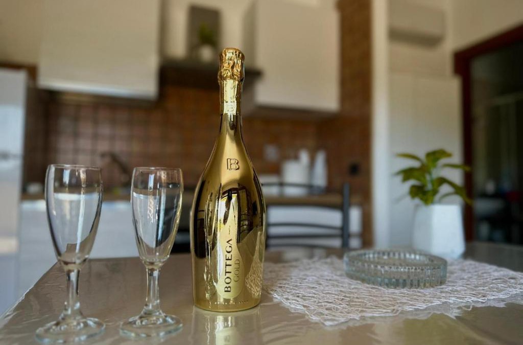 Capodrise Apartment | Valentino Bed And Breakfast